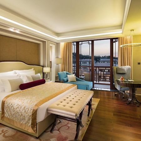 Grand Bay Hotel Beijing Jinpoluo المظهر الخارجي الصورة