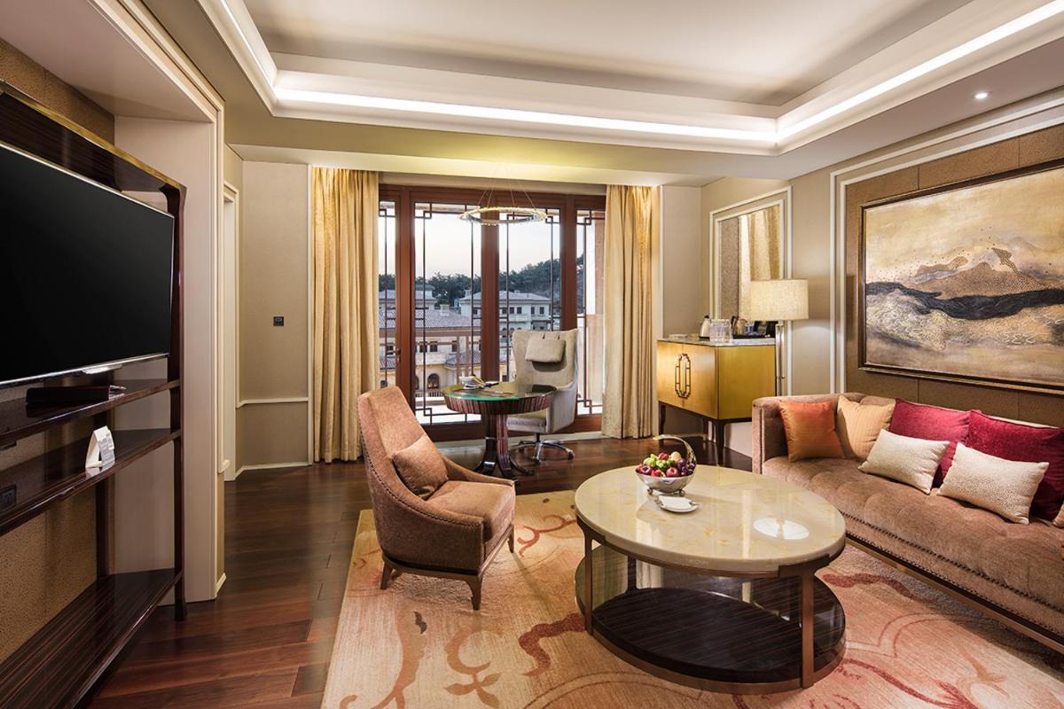 Grand Bay Hotel Beijing Jinpoluo المظهر الخارجي الصورة
